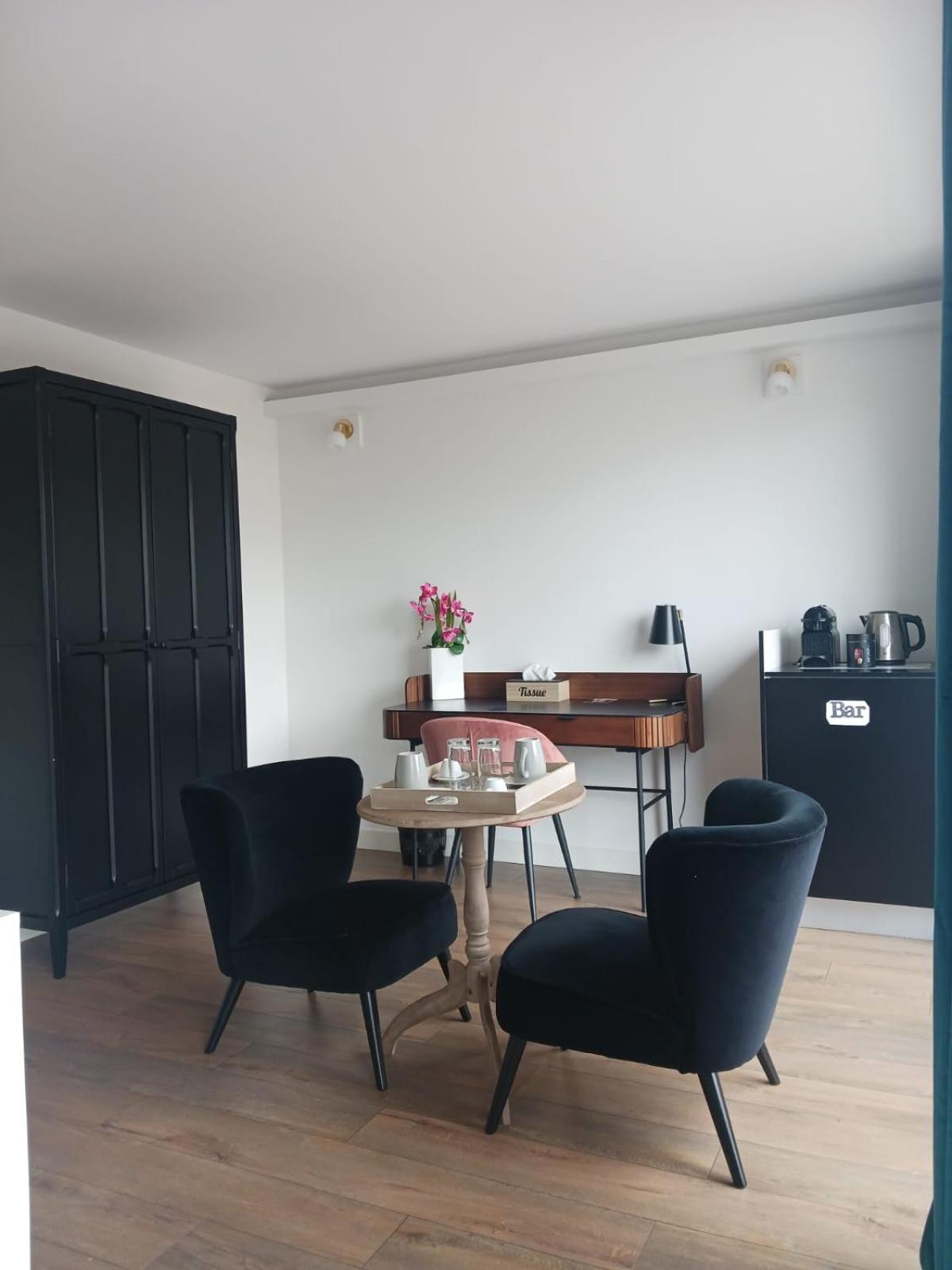 Touraco Bed & Breakfast Villars-les-Dombes Exterior photo